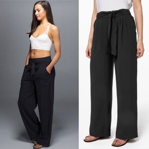 Lululemon wide leg trousers size 10